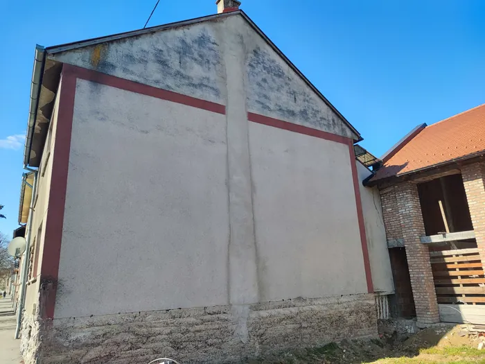 Zabat prije radova: ispucala stara fasada